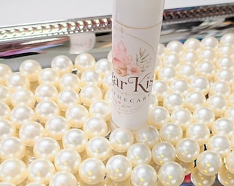 Vanilla Sugar Kiss Lip Balm | Handmade Moisturizing Lip Balm | Sweet Vanilla Lip Care | Natural-Looking Glossy Balm | Gift for Her