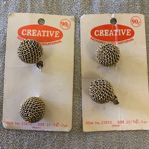 Four Metallic Gold Wire Ball Vintage Buttons - Original Cards- B1255