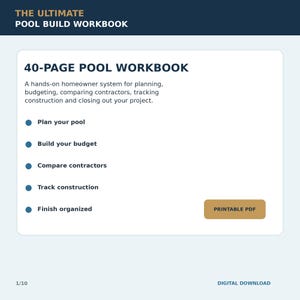Może przedstawiać: Ultimate Pool Build Workbook to 40-stronicowy skoroszyt w formacie PDF do druku. Ten cyfrowy dokument zawiera system planowania, budżetowania, porównywania wykonawców, śledzenia postępów budowy oraz kończenia projektu w zorganizowany sposób.