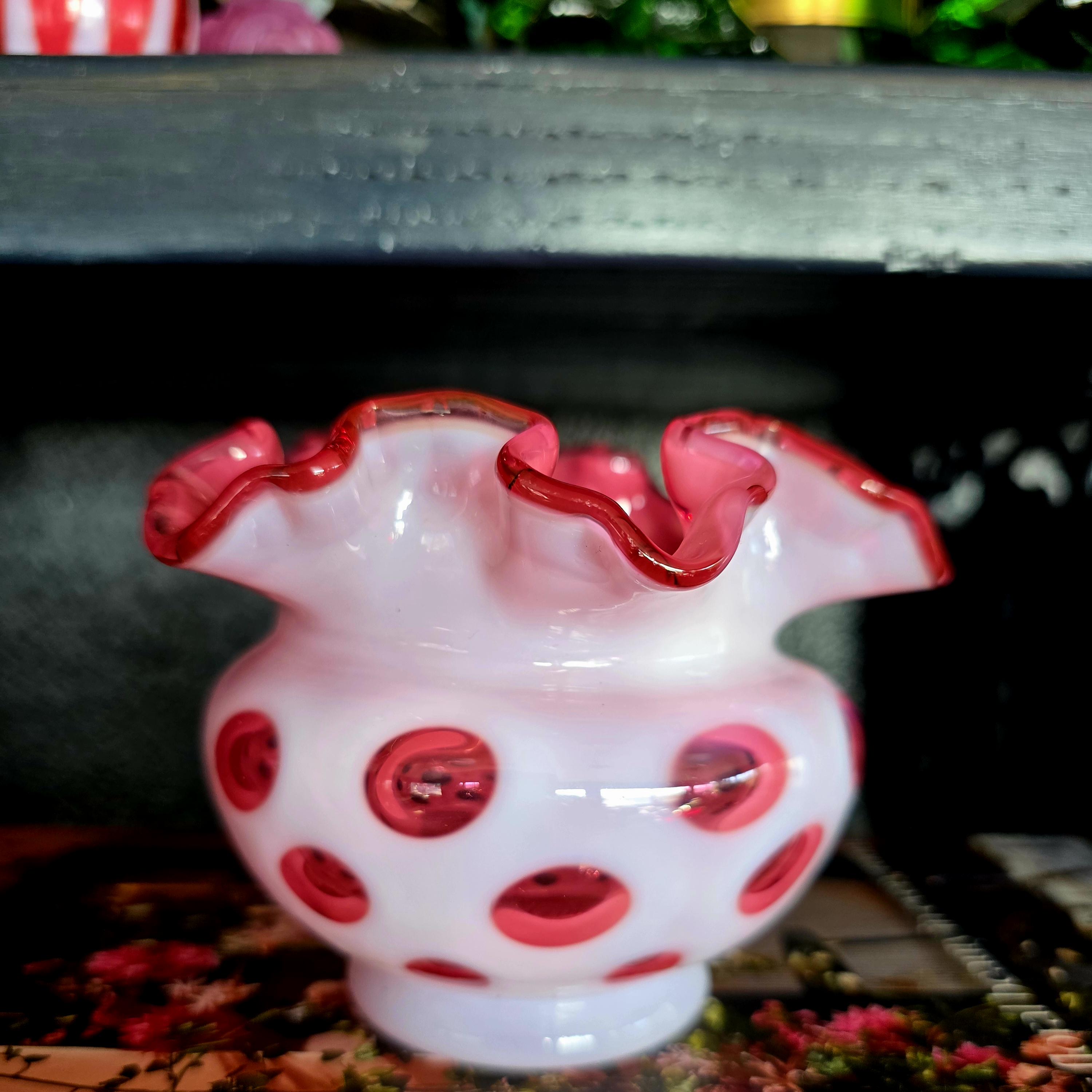Fenton Coin Dot Vase - Etsy