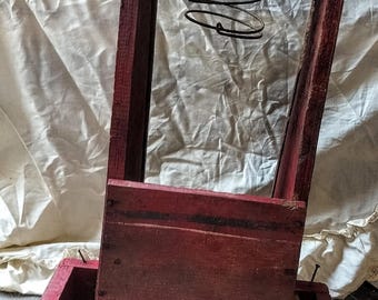 Herramienta agrícola antigua y primitiva