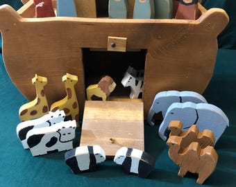 Primitive Cedar Noah's Ark Toy