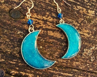 Crescent moon earrings in sparkling teal blue