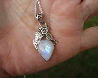 Moonstone teardrop flower pendant necklace