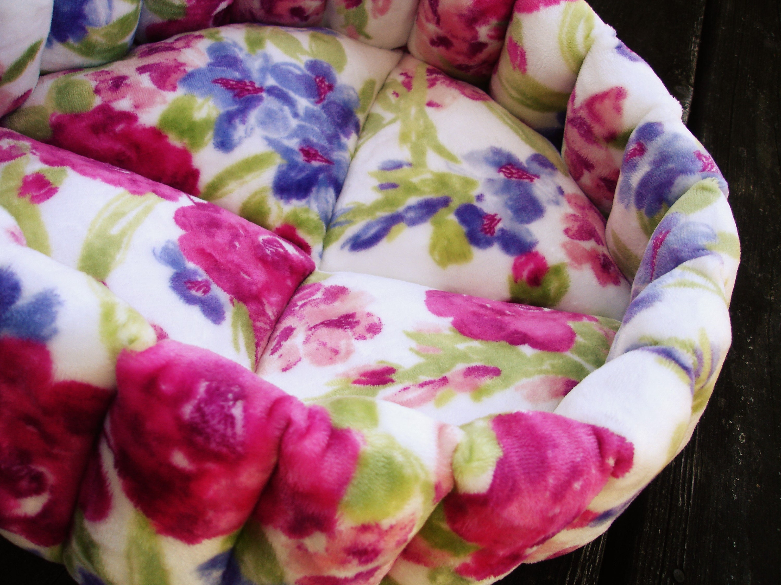 Small Floral Dog Bed Round Cat Beds Washable Pet Beds Etsy