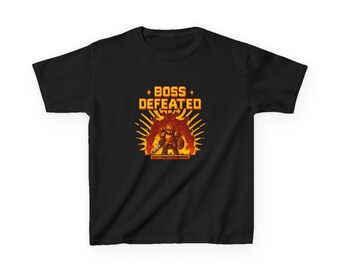 Camiseta de juego de caballero pixelado con diseño de superviviente de batalla contra jefes / Regalo para gamers retro / Camiseta motivacional de guerrero / Camiseta para niños