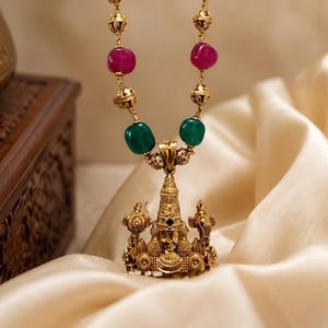 Premium Matte Finish Balaji Chain with Green & Ruby Beads