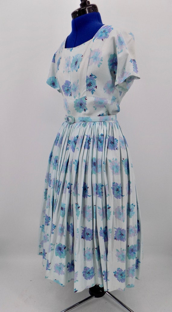 Vintage 1950s Handmade Blue Floral Dress - image 5