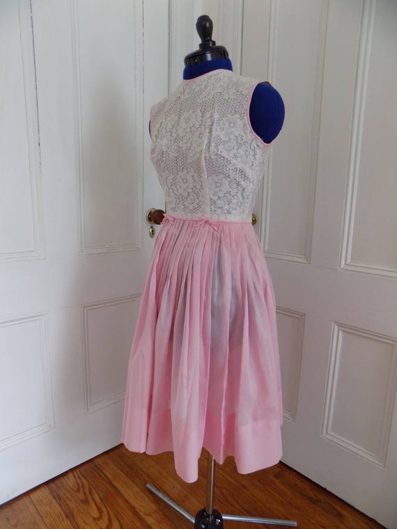 Sweet 1950s 50s Pink Dress with White Lace Bodice… - image 4