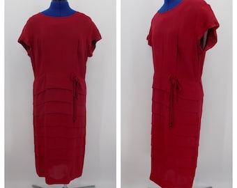 Vintage 1960s Volup Fuchsia Tiered Sheath Dress As Is