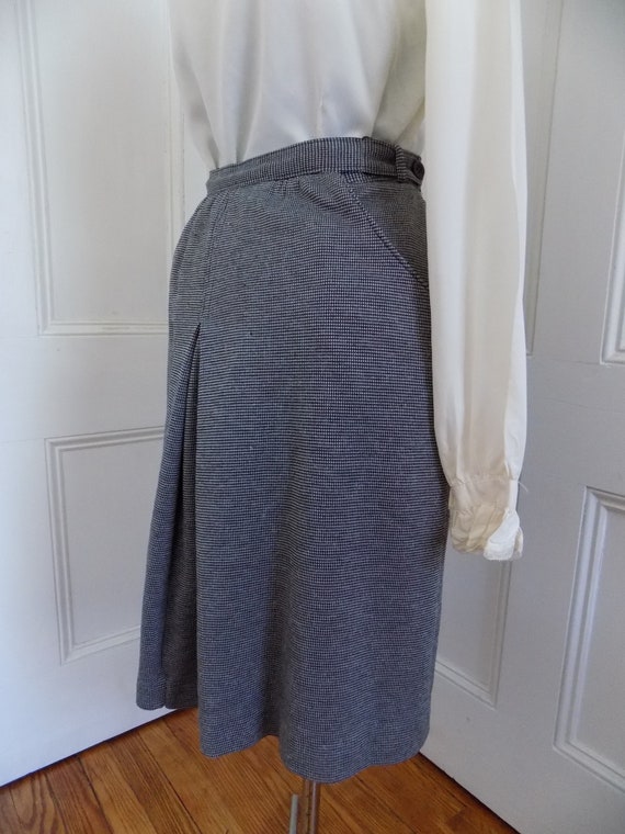 Vintage Black & White Houndstooth A-Line Skirt - image 5