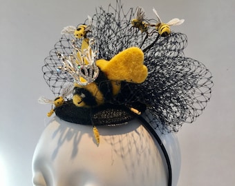 Queen Bee Fascinator- Yellow Fascinator- Bee costume- Derby- Bee Headdress -Mad hatter Hat