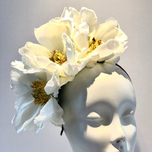 Ivory Fascinator- Magnolia- Kentucky Derby - Flower Headband