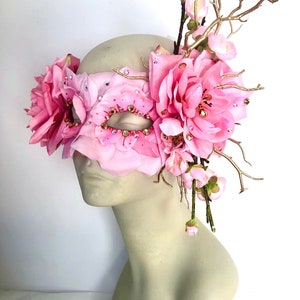 Pink Masquerade mask- Flower Mask- Mardi Gras- New Years