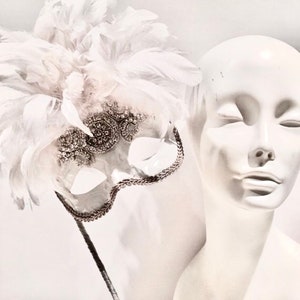 White Masks- Diner en Blanc -Wedding -Masquerade