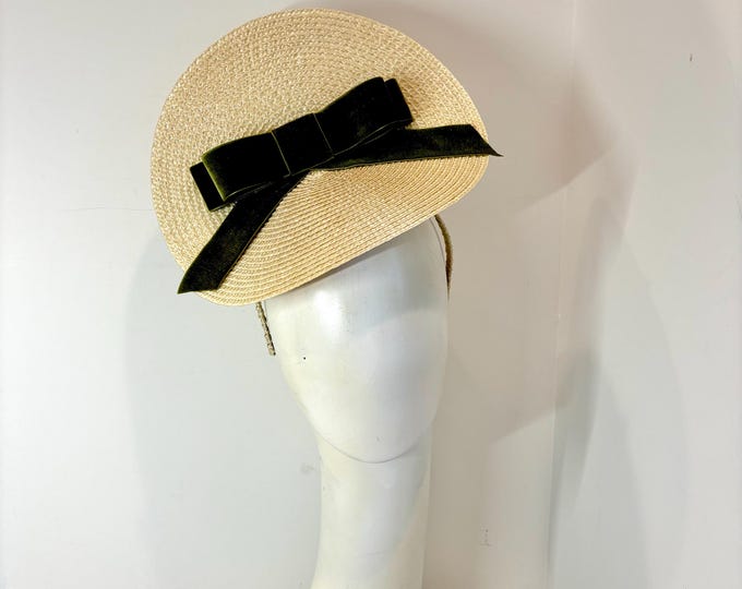 Straw Fascinator Hat -Derby- Bow- Tea party- Wedding- Vintage style
