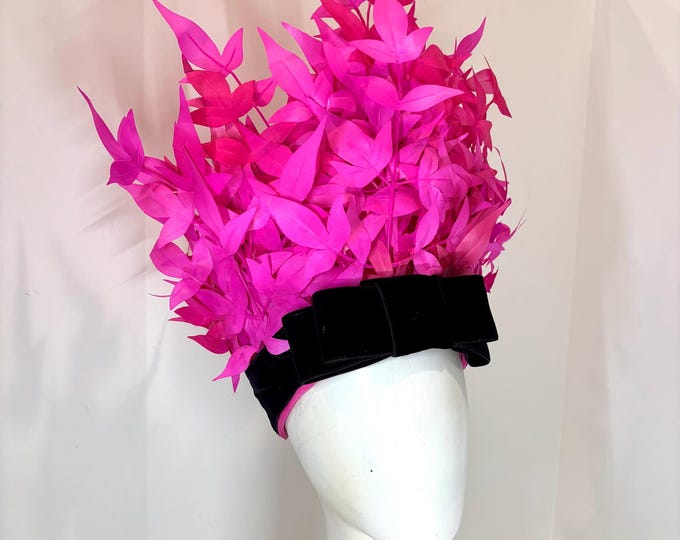 Hot pink fascinator- 60s vintage inspired Headpiece