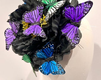 Hergestellt Schmetterling Fascinator Blau, Grün und Lila- Derby Day- Hochzeit- Sofort versandfertig