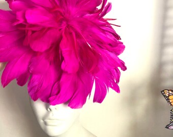 Shocking Pink Fascinator- Kentucky oaks - Feather headpiece