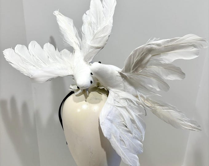 White Fascinators- Diner en Blanc Derby- Bird Headband
