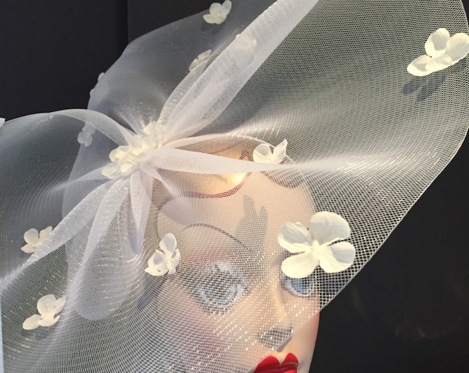 White Fascinator -Flower Headpiece