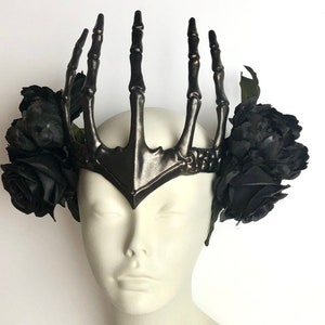 Evil Crown- Bones crown with flowers