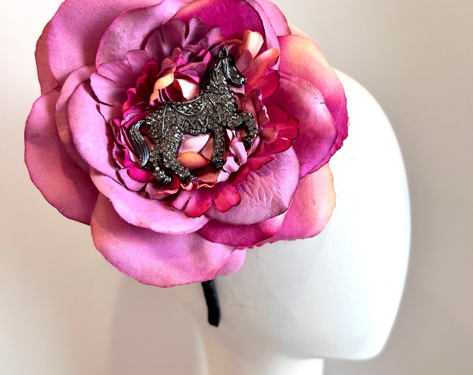 Horse Fascinator- Derby headband- Pink fascinator