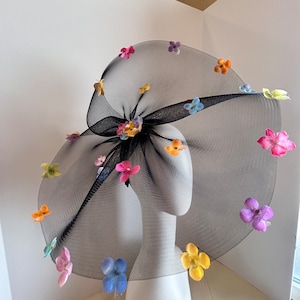 Black Fascinator- Wedding- Flower headpiece- Derby- Tea party