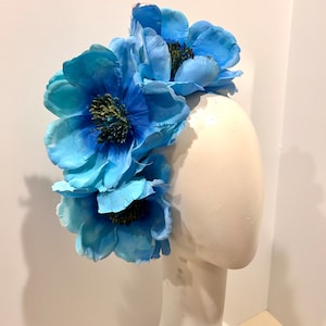 Blue flower Fascinator- Magnolia Derby flower headpiece- Tea party- Easter