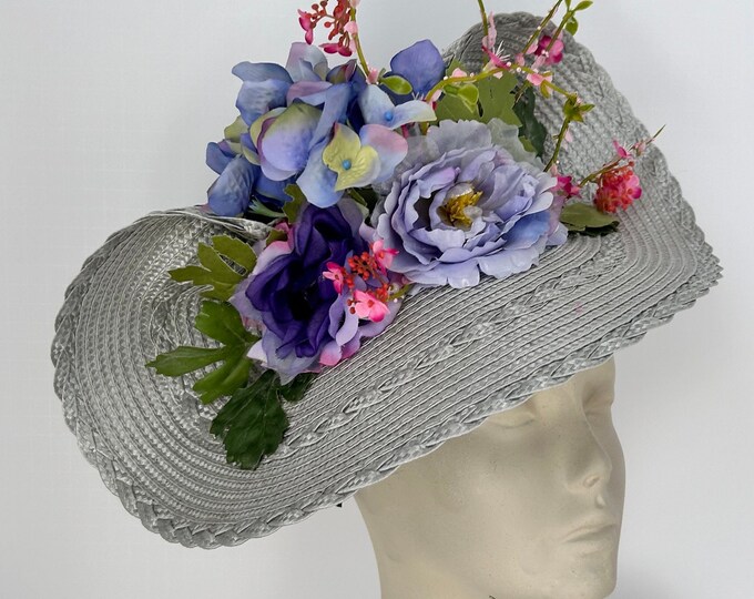 Purple flower Fascinator- Derby Hat headband -Wedding- Racing fashion