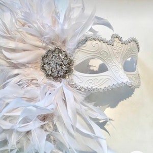 White Masks- Diner en Blanc -Wedding -Masquerade