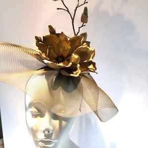 Gold Fascinator- Kentucky Derby- Teeparty- Polospiel