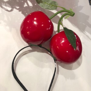 Cherry Fascinator -vintage style- Headband