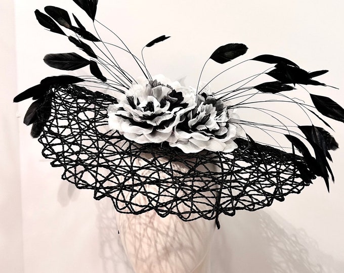 Black Fascinator- Derby Day- Wedding Hats- Large Brim