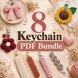 Pode incluir: Uma coleção de oito chaveiros de crochê incluindo um laço rosa, um girassol amarelo, uma flor vermelha escura com um coração, um coração rosa e quatro tiras texturizadas, com o texto 8 Keychain PDF Bundle exibido no centro.
