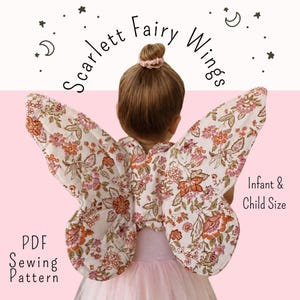 Pode incluir: Molde de costura em PDF Scarlett Fairy Wings para tamanhos de bebé e criança. As asas apresentam uma base de tecido branco com um padrão floral em tons de rosa, laranja e verde. O design inclui pequenas estrelas e luas crescentes.