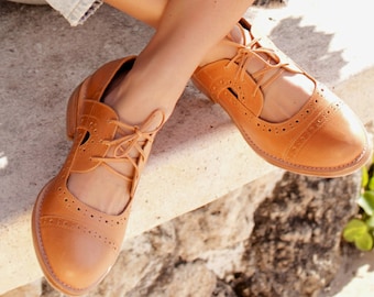 SCANDINAVIA. Leather oxford shoes women / leather oxfords / leather booties /brown oxfords