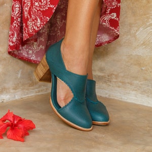 Rain Kiss. Barefoot shoes | low heel shoes | block heel shoes booties | wedding heels