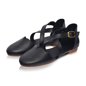 MANGROVE. Leather ballet flats boho wedding sandals barefoot shoes leather flat sandals Black