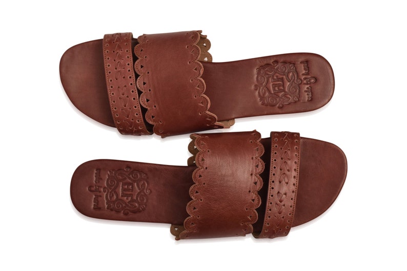 PALM VALLEY Brown leather slides slide sandals slide shoes brown leather sandals barefoot Available in other colors. Sizes 35-43