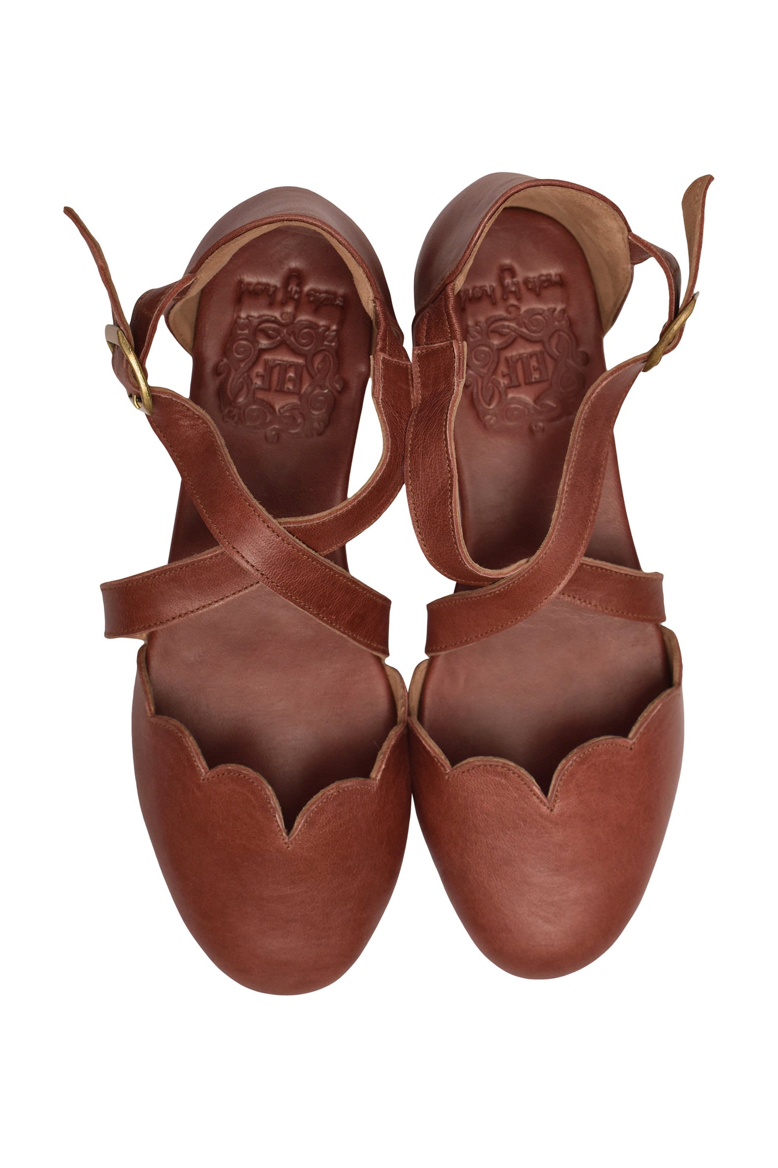 mangrove. brown leather flats / brown leather shoes / ballet flats / flat leather shoes / flat shoes. sizes 35-43. available in mangrove. brown leather flats / brown leather shoes / ballet flats / flat leather shoes / flat shoes. sizes 35-43. available in
