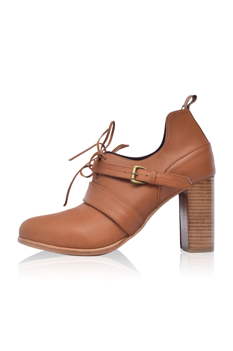 JOSEPHINE. Low cut shoes / womens booties / high heels / leather oxfords / oxford pumps / lace up boots / oxford heels Vintage Camel