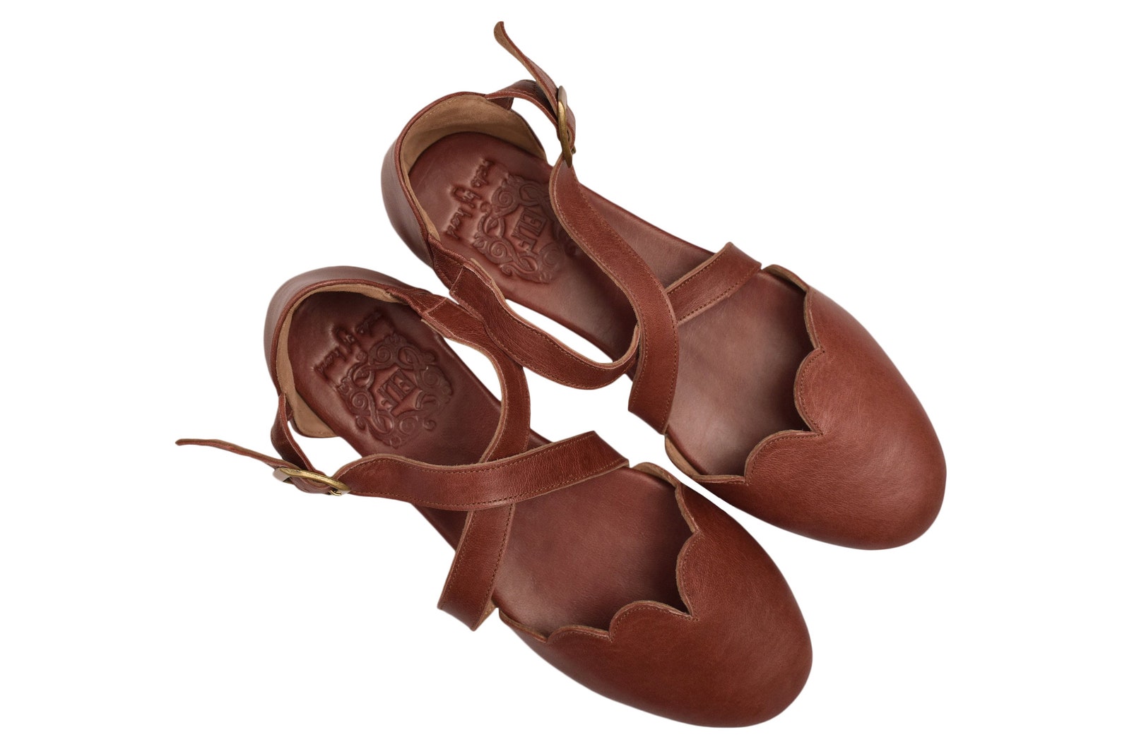 mangrove. brown leather flats / brown leather shoes / ballet flats / flat leather shoes / flat shoes. sizes 35-43. available in mangrove. brown leather flats / brown leather shoes / ballet flats / flat leather shoes / flat shoes. sizes 35-43. available in