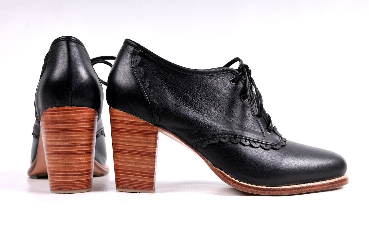 ME TOO Womens Brown Oxford Heels Sz 4 | eBay