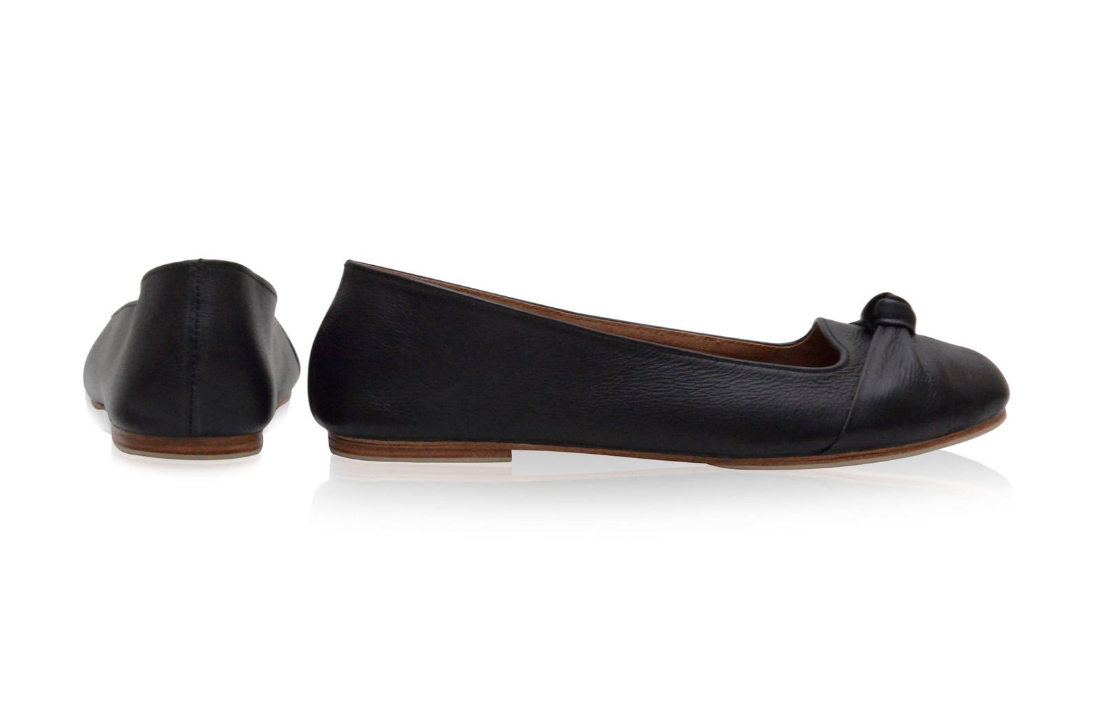 panama. black shoes / leather ballet flats / women shoes / black leather flats / women flats. sizes 35-43. available in differen