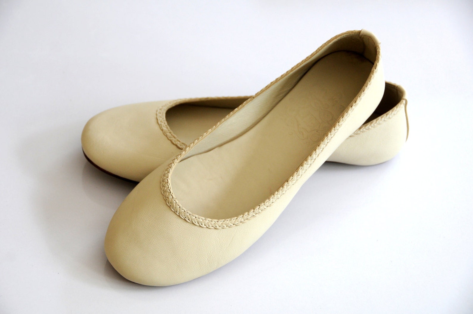 aisÉ. ivory womens shoes / leather ballet flats / bridal shoes / wedding shoes / leather flat shoes. available in different leat