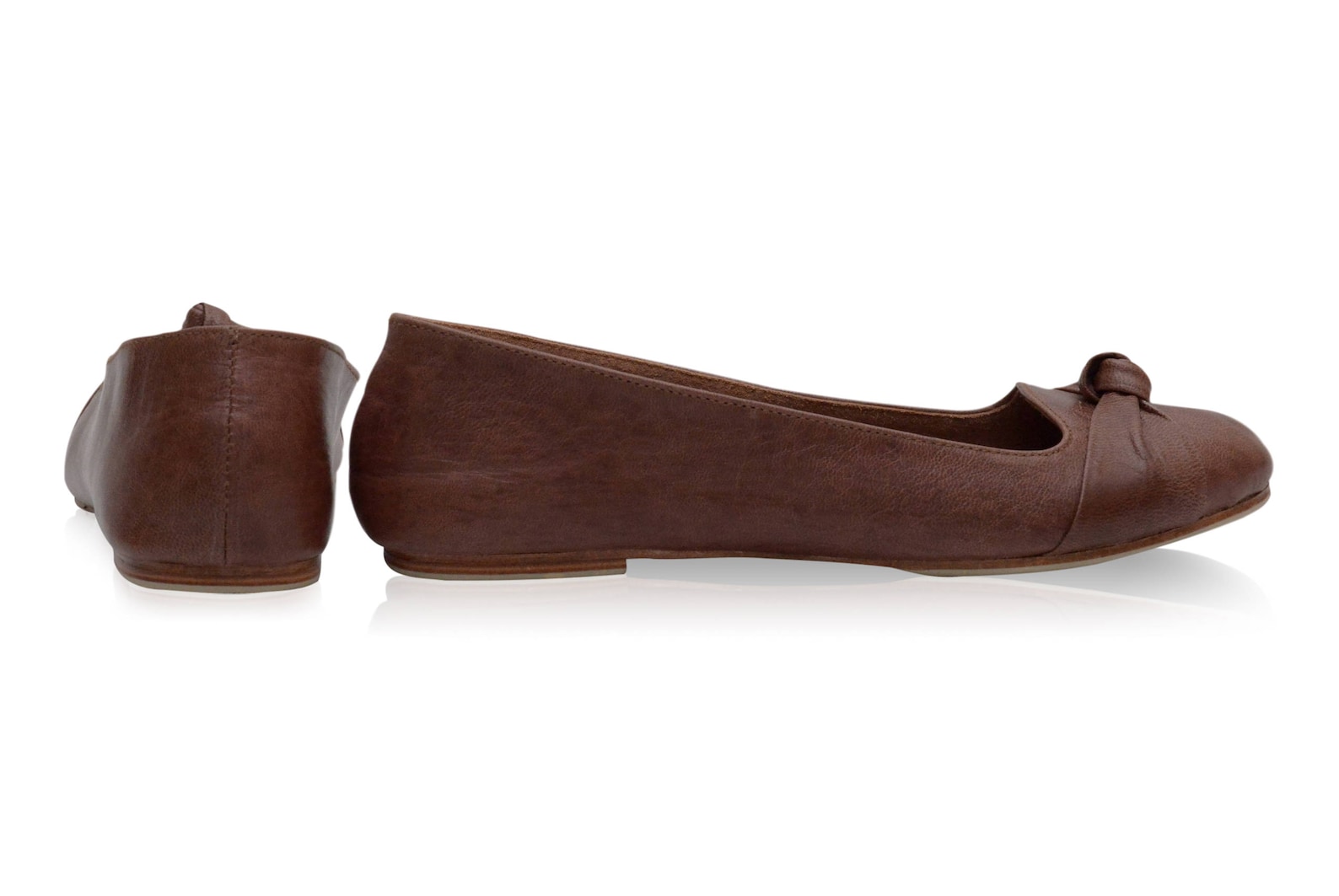 sale. sz. 8. panama. brown shoes size 8 / leather ballet flats size 8 / women shoes size 8 / brown leather flats size 8