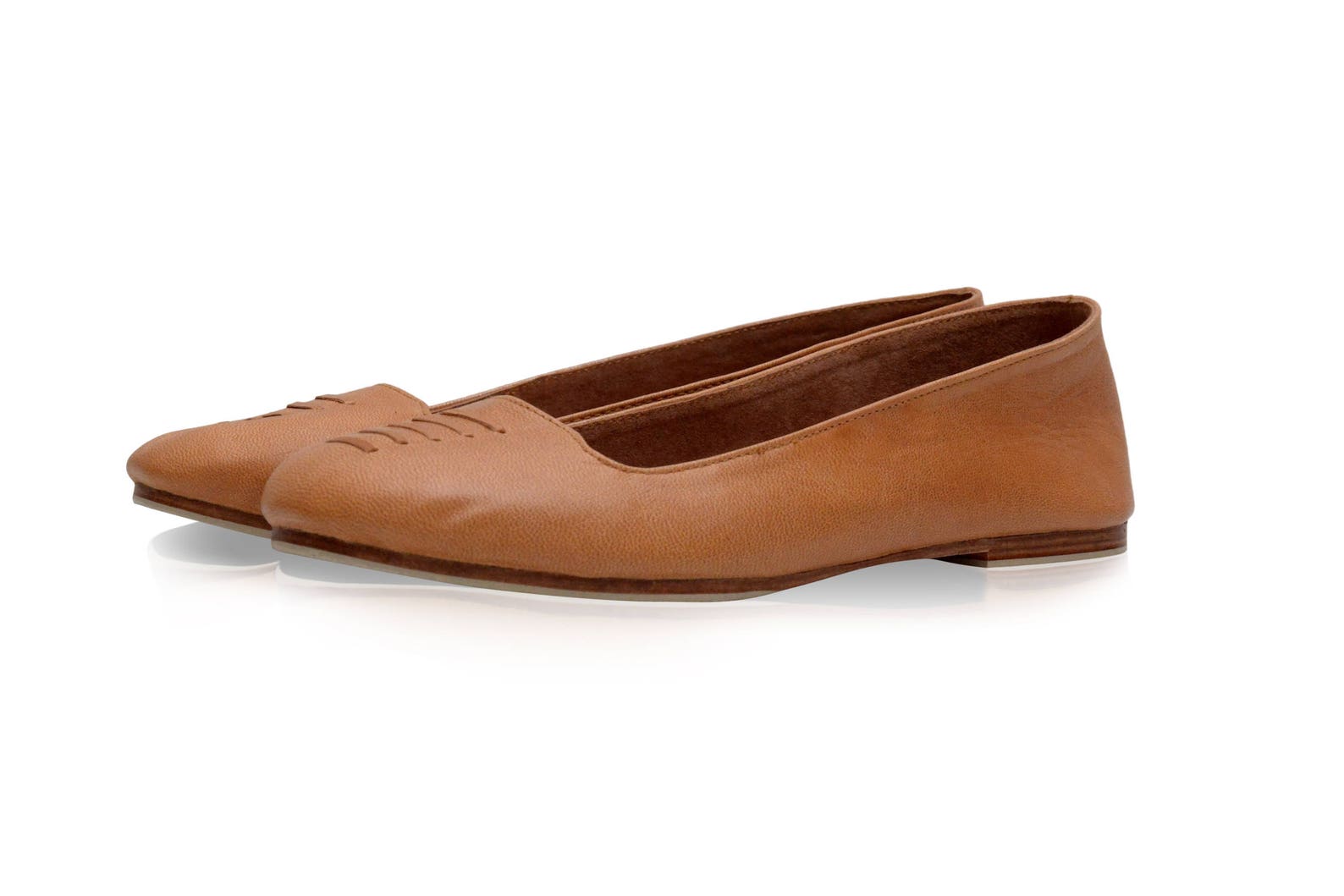 luna. leather flats / women shoes / leather flat shoes / women flats / leather ballet flats. sizes 35-43. available in different luna. leather flats / women shoes / leather flat shoes / women flats / leather ballet flats. sizes 35-43. available in different