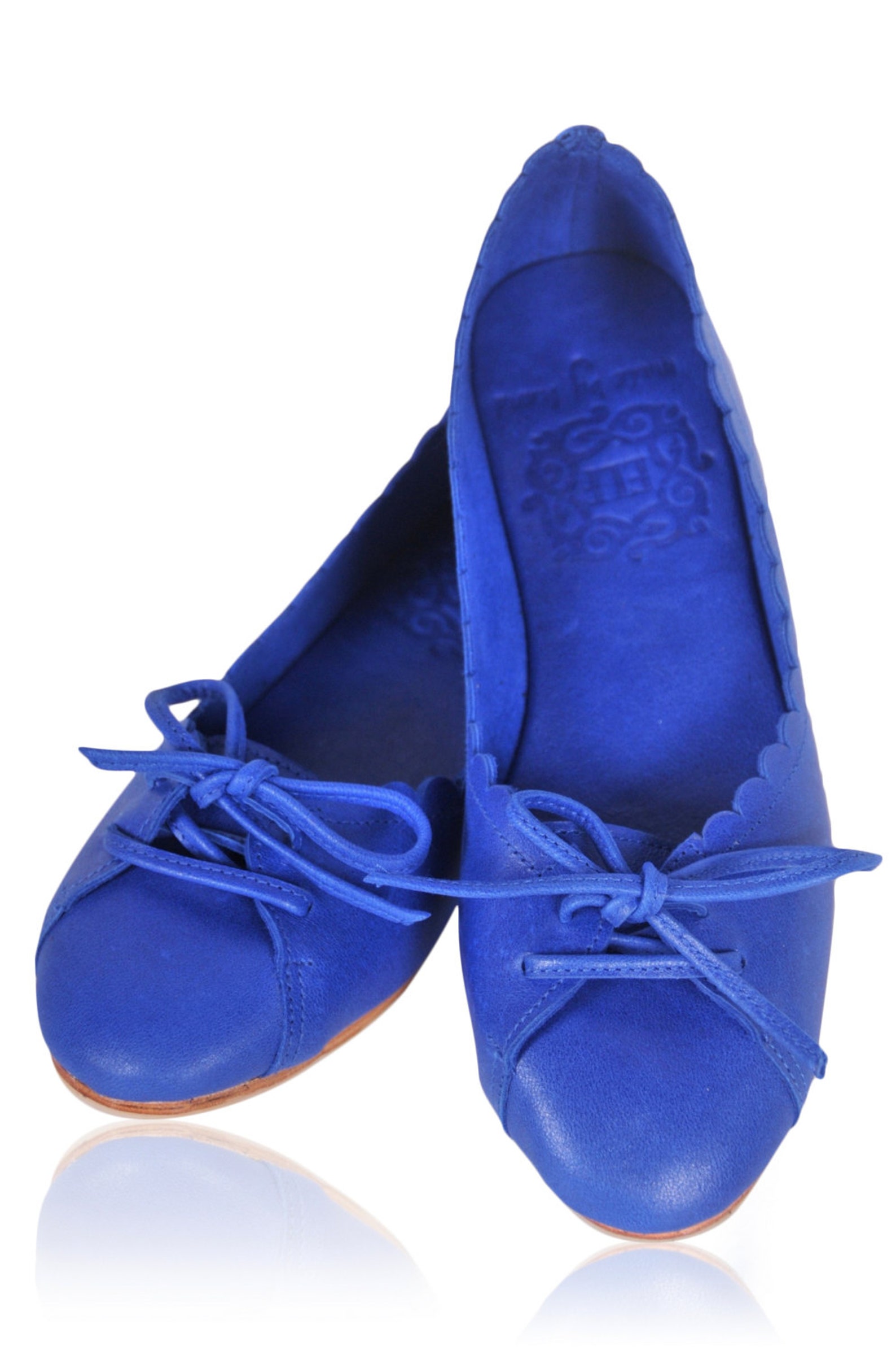 endless love. blue shoes / womens shoes / leather ballet flats / pointy flats / royal blue leather. available in different leath endless love. blue shoes / womens shoes / leather ballet flats / pointy flats / royal blue leather. available in different leath