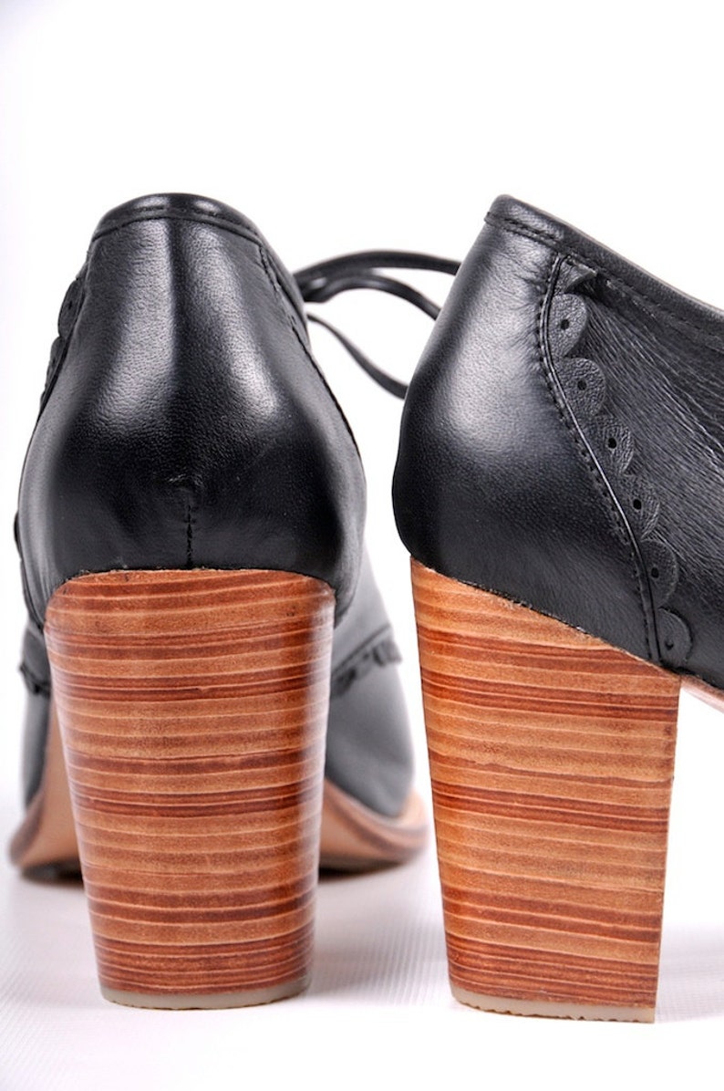 Spitze. Oxford Fersen / Schuhe für Frauen / Lederschuhe / schwarze Lederschuhe. ALLE Größen Bild 2